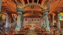 Audioguide-Führung durch die Gaudí-Krypta und die Colonia Güell